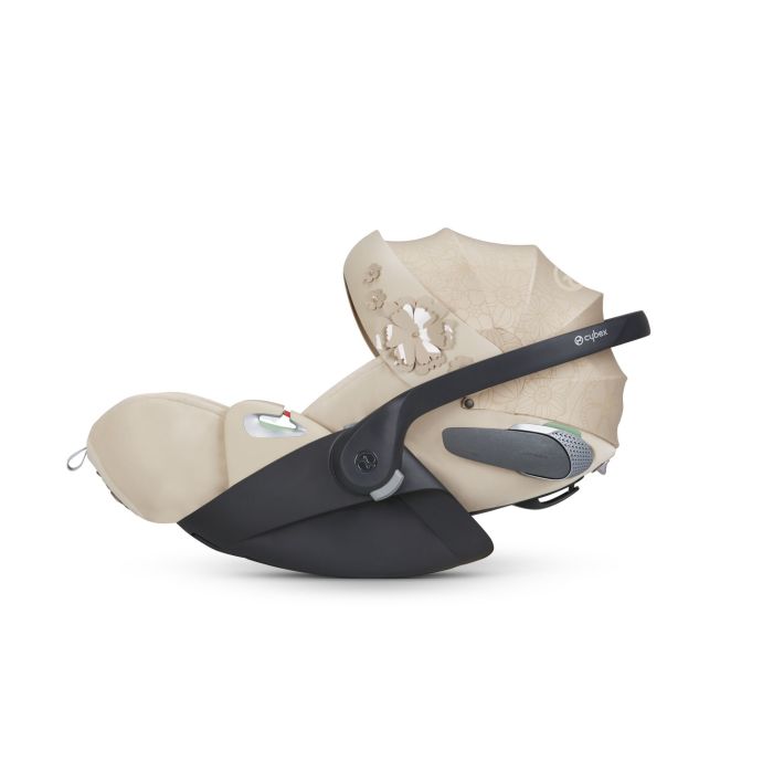 mc40mzi5_cloud-t-simply-flowers-nude-beige
