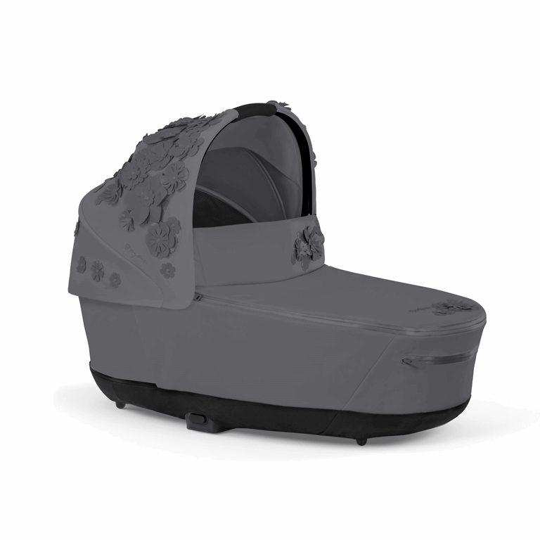 mc4ynzi5_priam-gondola-dream-grey1-copy